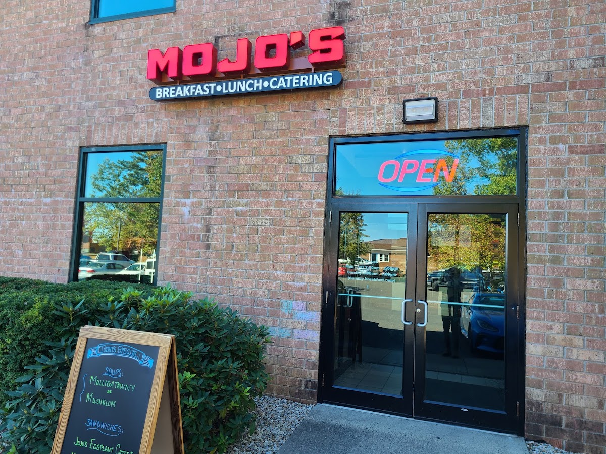 Mojo’S Breakfast Lunch Catering